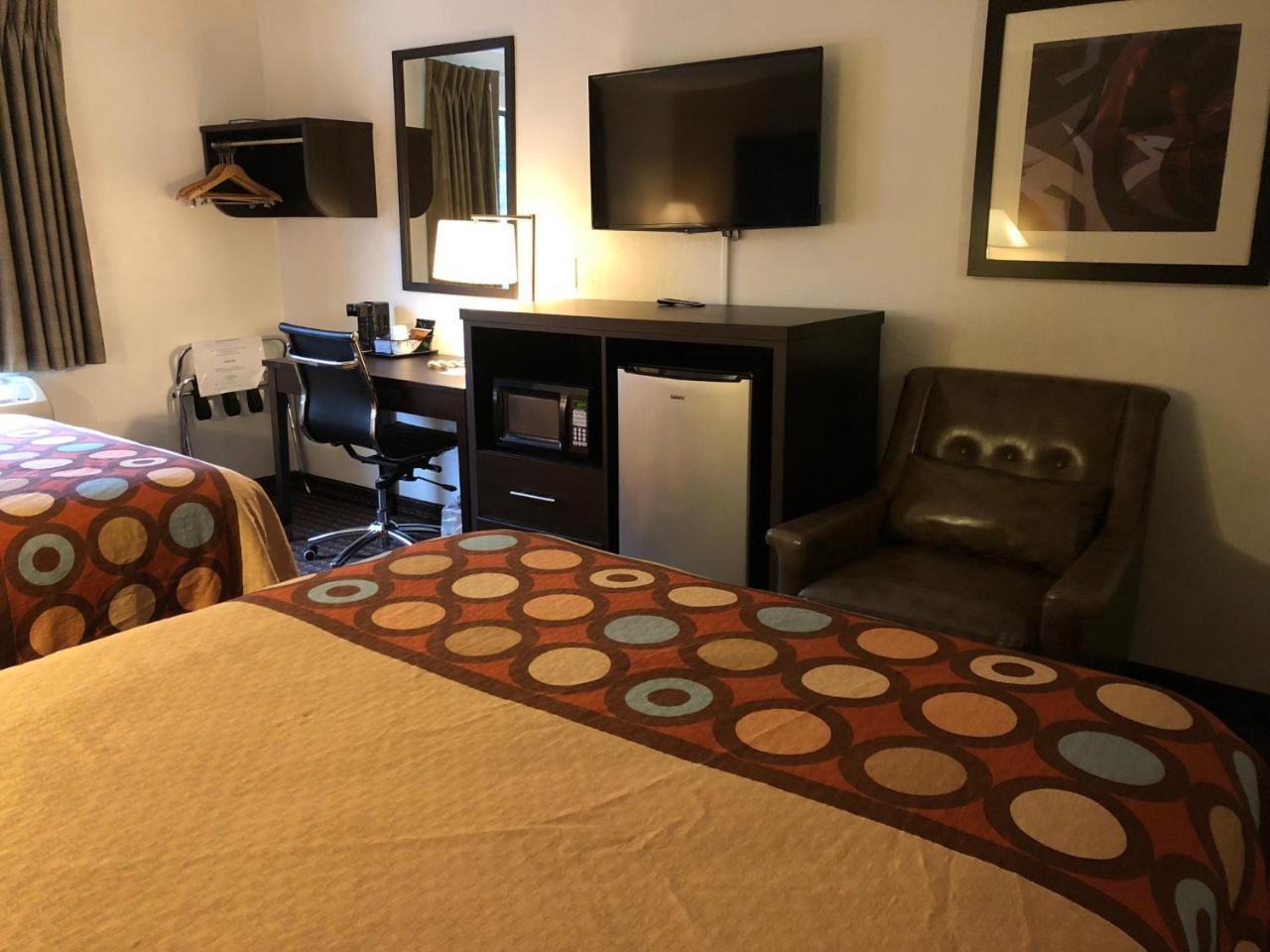 Super 8 By Wyndham Olympia Area 3* Lacey