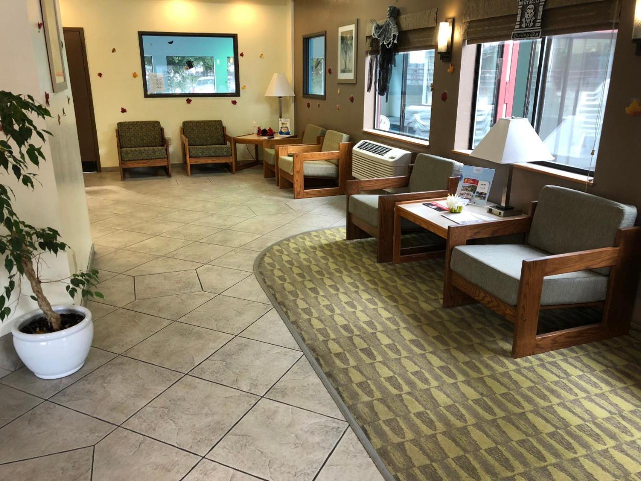 Super 8 By Wyndham Olympia Area 3* Lacey