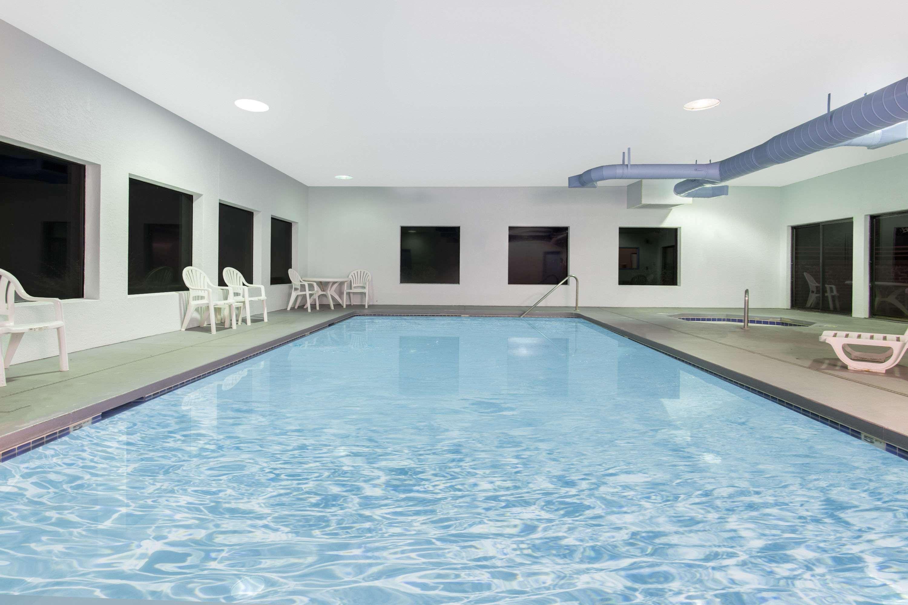 Super 8 By Wyndham Olympia Area Hotel