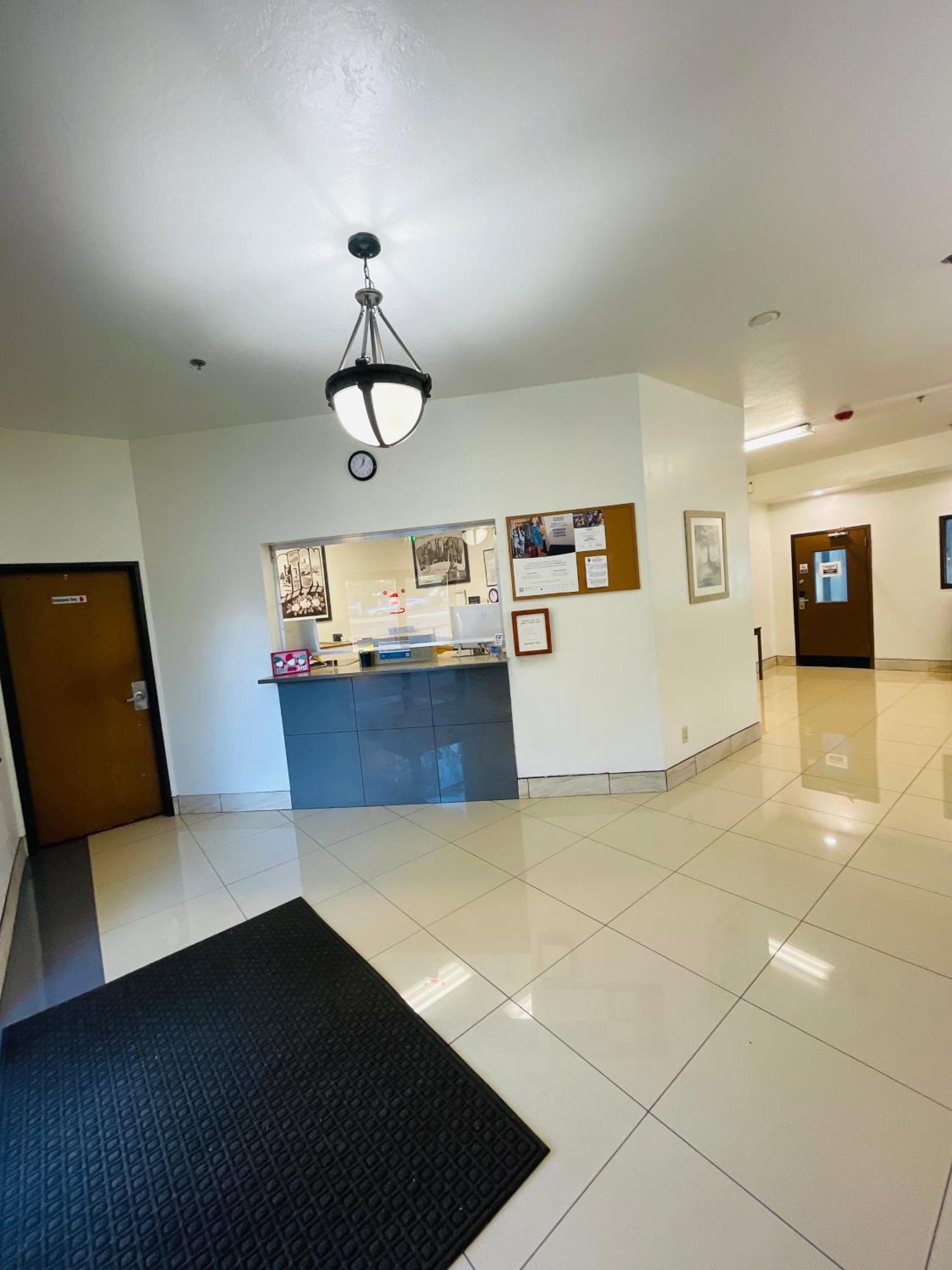 Super 8 By Wyndham Olympia Area 3*