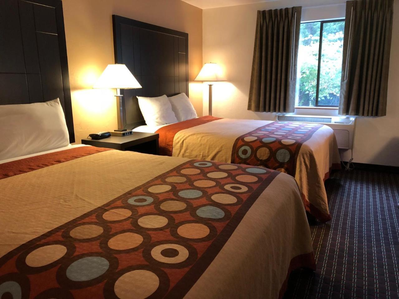 Hotel Super 8 By Wyndham Olympia Area